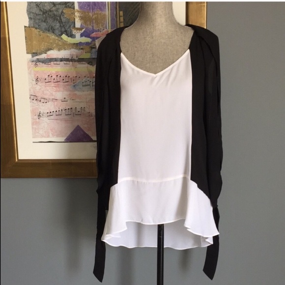 Beige By Eci Crepe Tie Front Combo Top - Picture 4 of 4